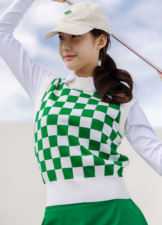 [QoG] Ribbed Edge Checkerboard Knit Vest