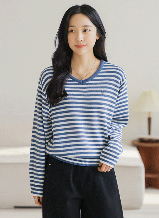 [The Onme] Soft Glow Striped Knit