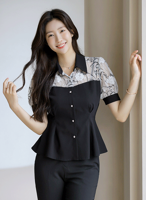 [LouisAngel] Noir Bloom Lace Peplum Blouse