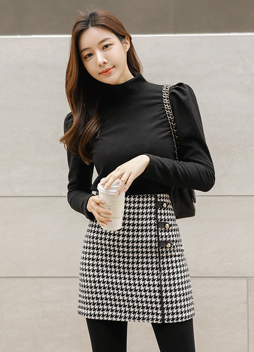 [Louis Angel] Mock Neck Feminine Shirred Sleeve Warm Fuzzy Top