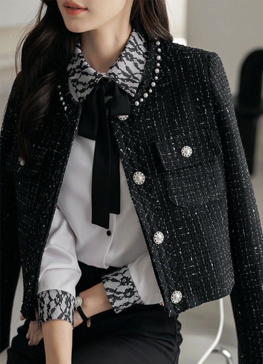 Wool Blended Lined Pearl Neck Line Tweed Jacket