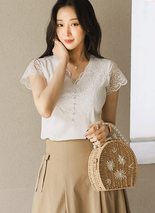 에스닉 시스루 레이스 브이라인 배색 캡소매 니트 나시