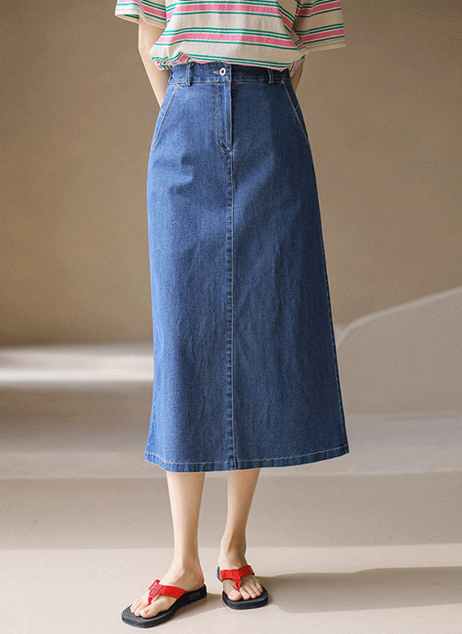 [The Onme] Blue Horizon Back-Slit A-Line Denim Maxi Skirt