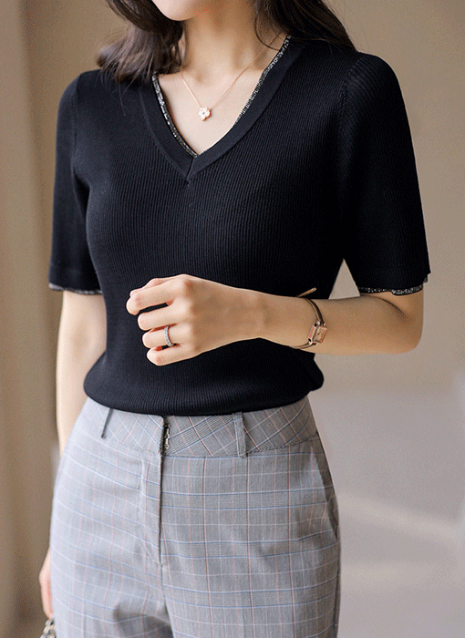 Sparkle Edge V-Neck Slim Ribbed Knit Top