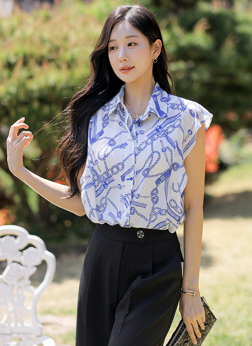Silk-Flow Chain Motif Ruffle Blouse