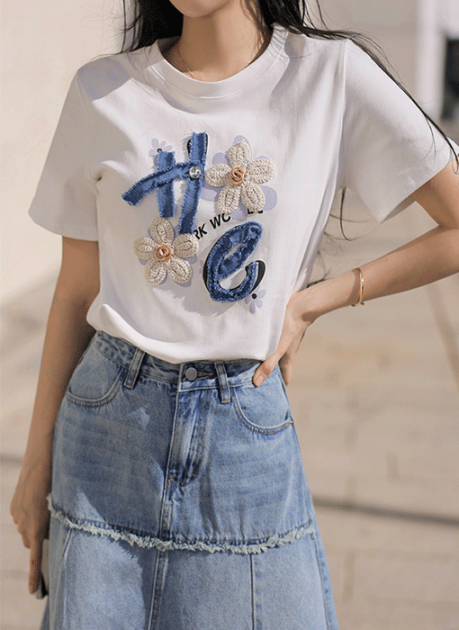 Crochet Bloom Fabric Lettering Tee
