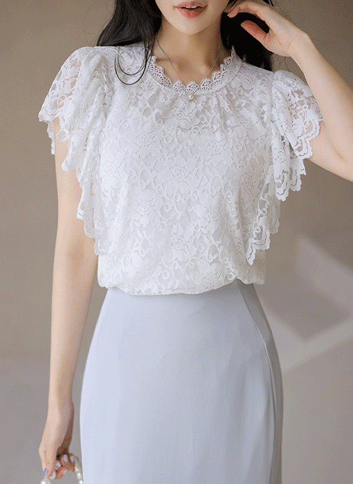 Scallop Lace Flutter Blouse
