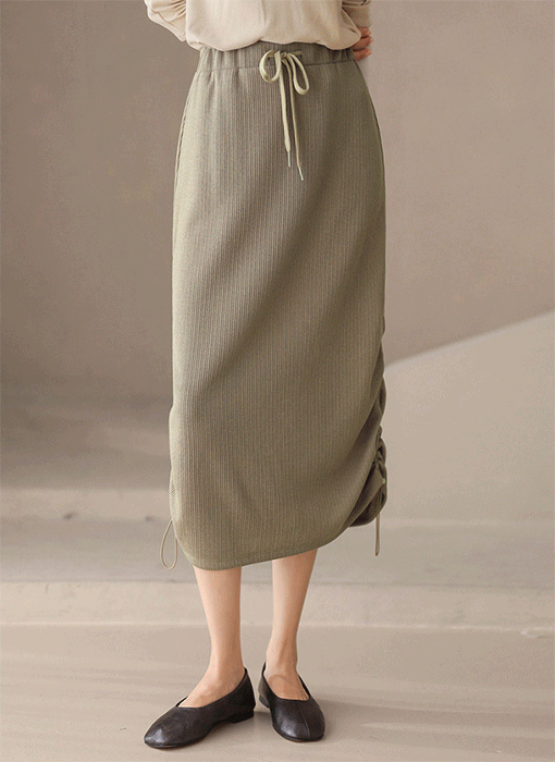 [The Onme] Adjustable Side-Ruched Ribbed Midi Skirt